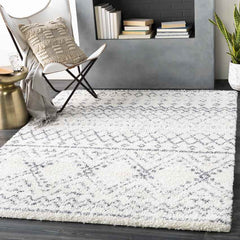 Grand Est Global Medium Gray Area Rug