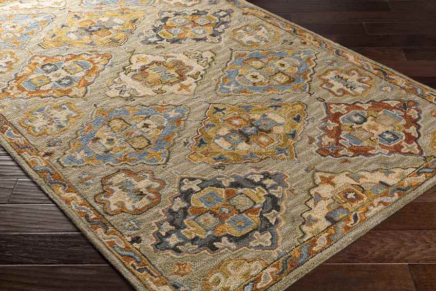 Margo Traditional Medium Gray Area Rug