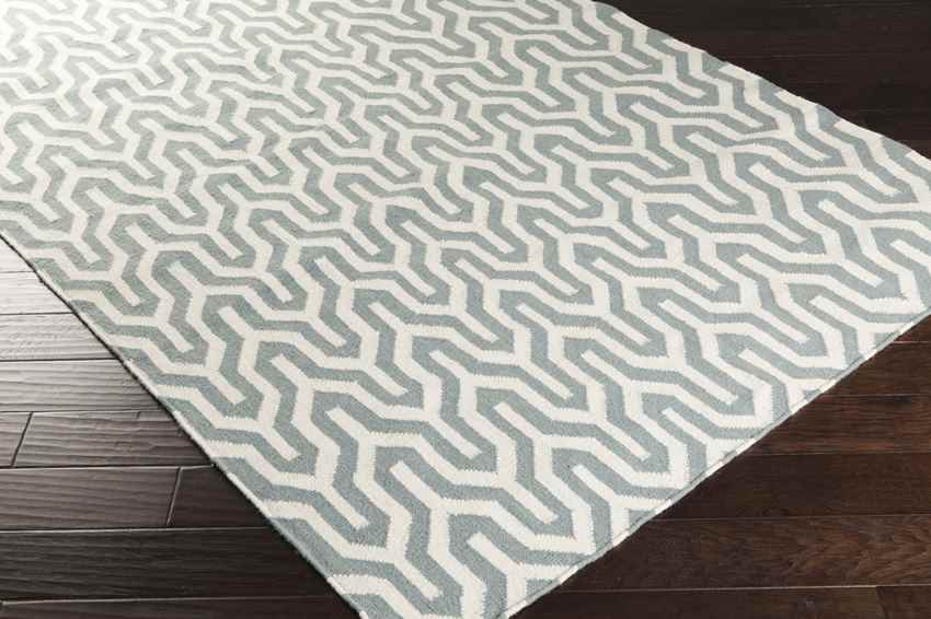 Eagle Modern Khaki Green/White Area Rug