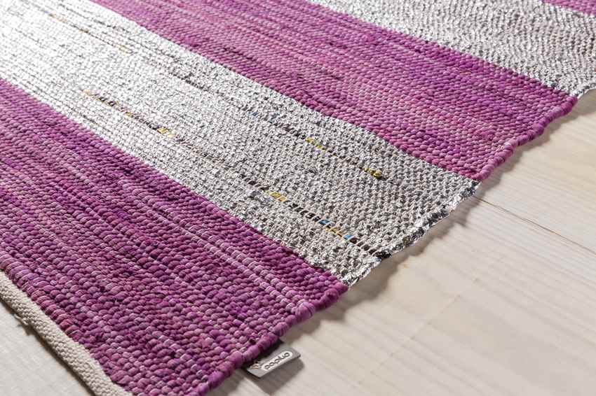 Wilmington Modern Fuschia/Khaki Area Rug