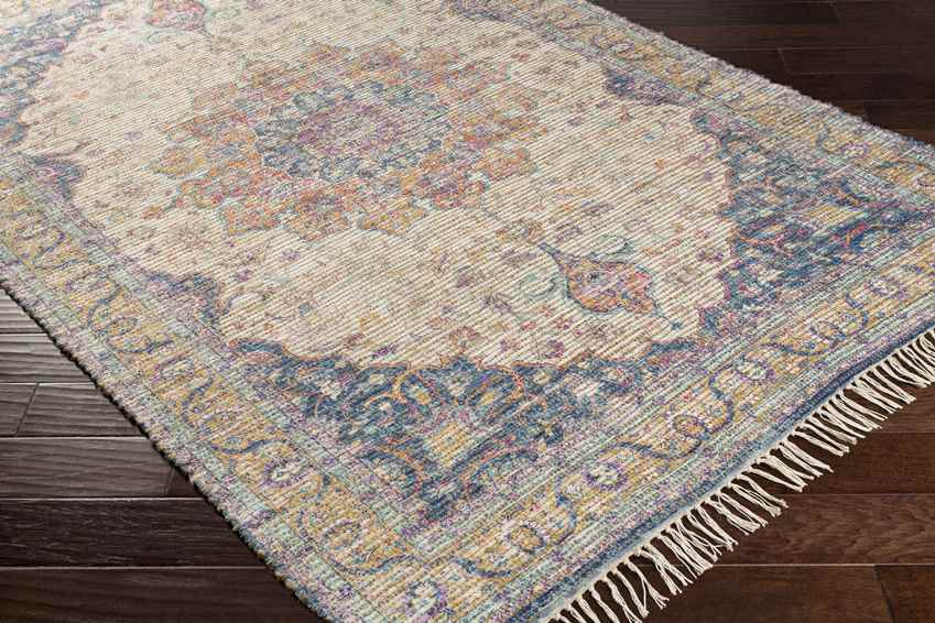 Ungebuurt Traditional Khaki Area Rug
