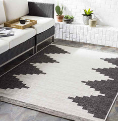 Wolfheze Global Black Area Rug