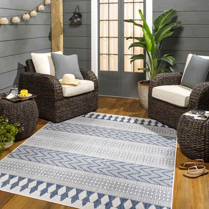 St George Global Cream/Navy Area Rug
