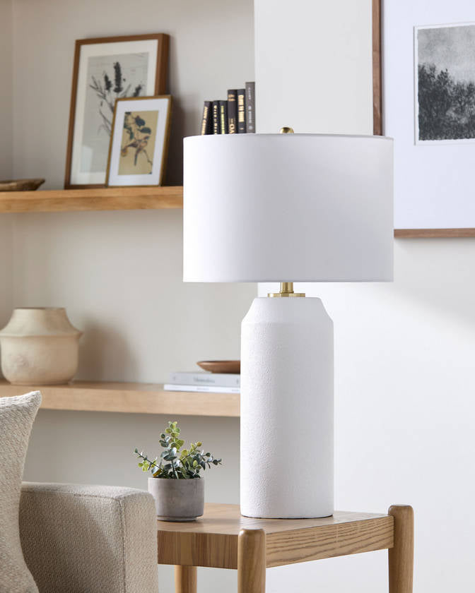 Cilicia Traditional White Table Lamp