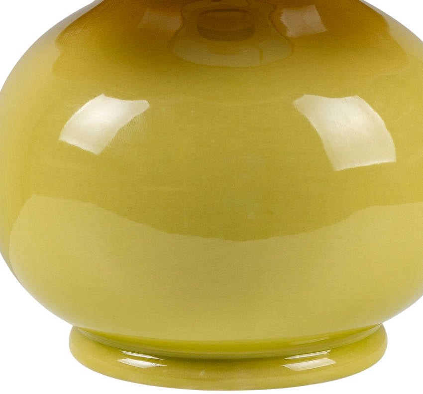 Kolleen Cottage Green Table Lamp
