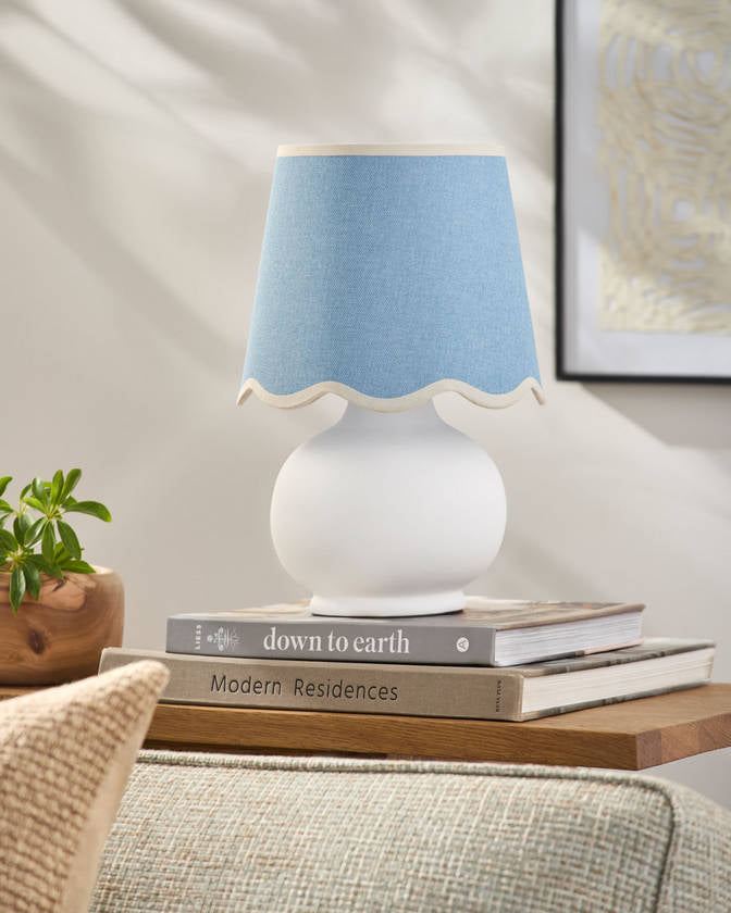 Kolleen Cottage Blue/White Table Lamp