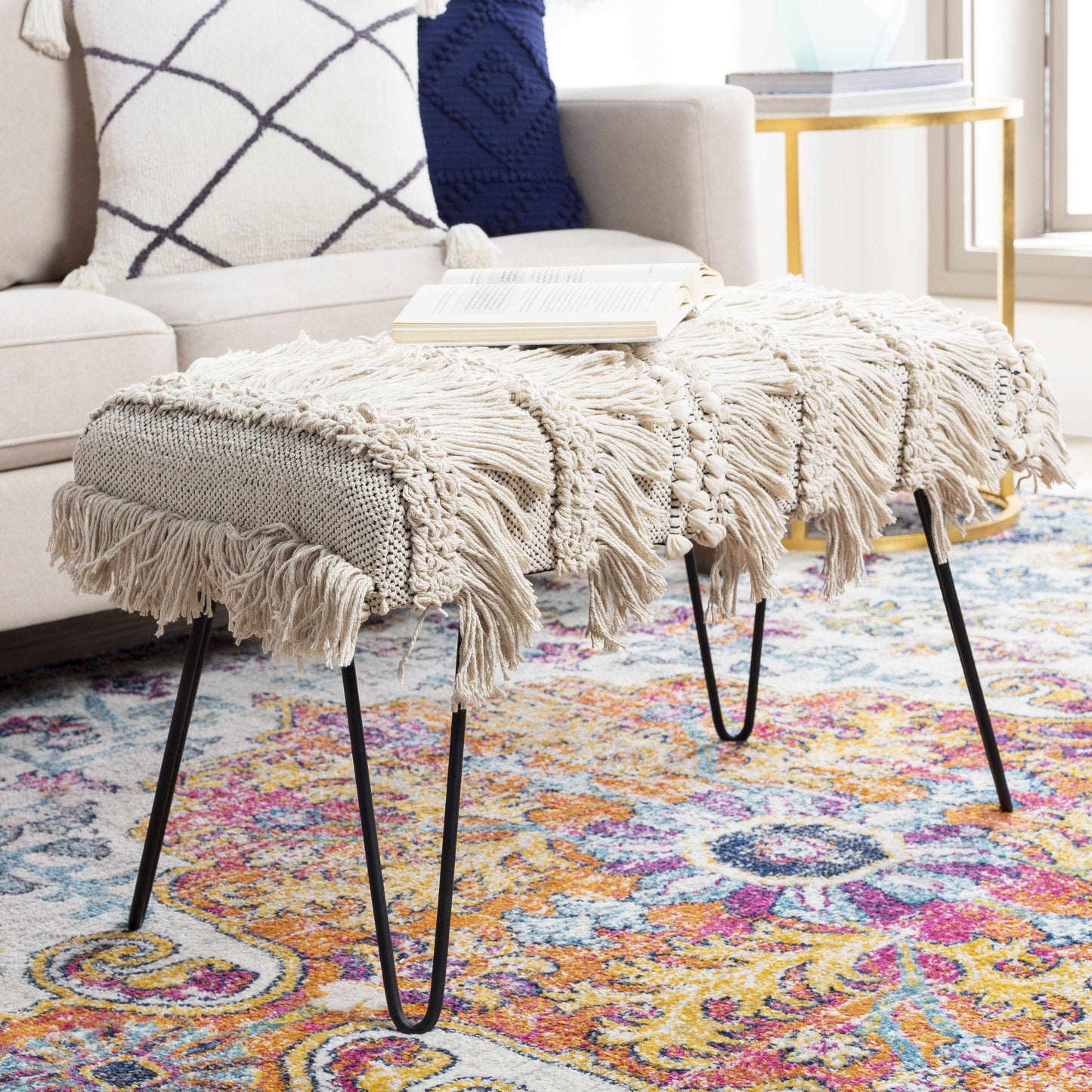 Floing Cream Bench