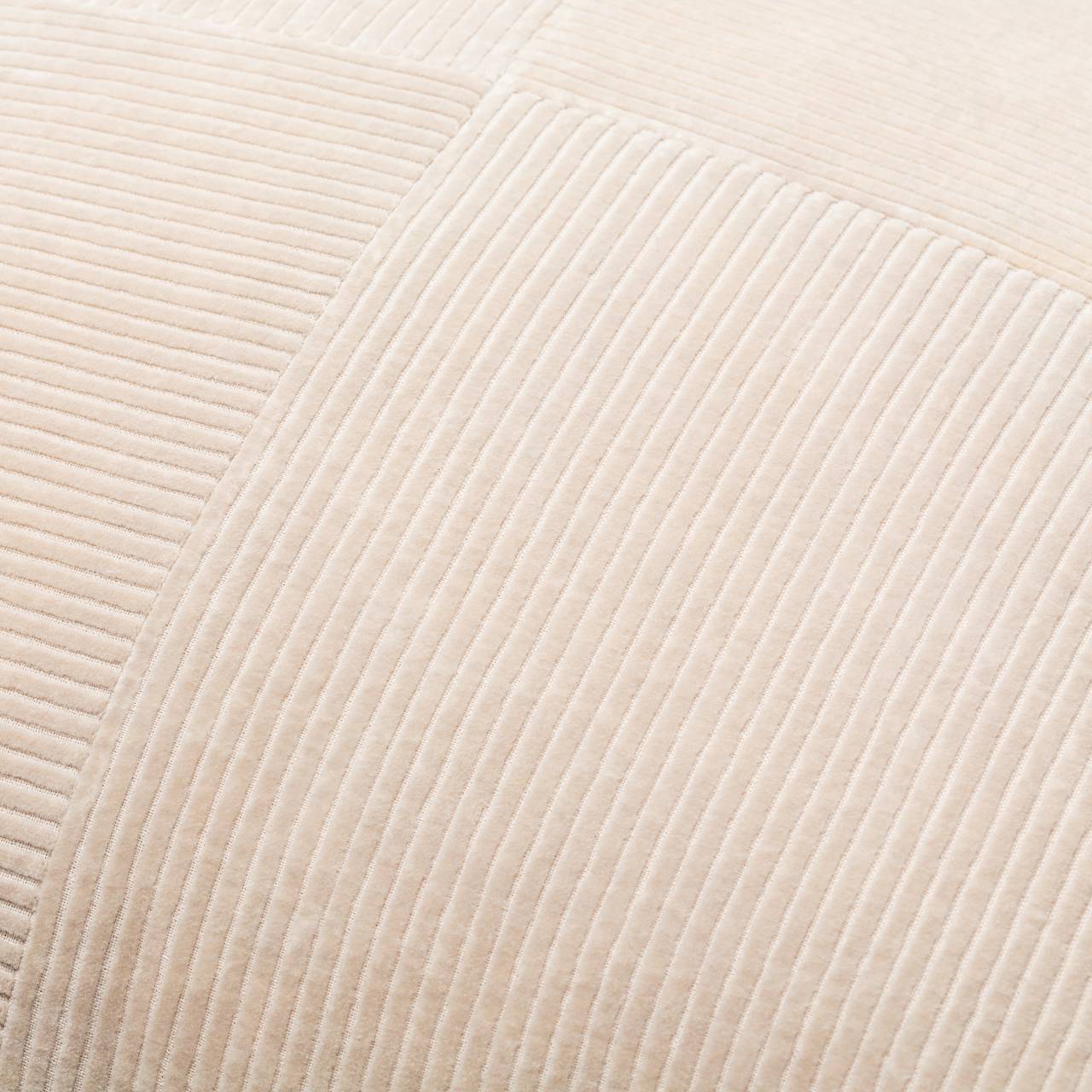 Keminmaa Light Beige Pillow Cover