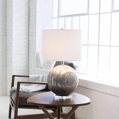 Leskovik Modern Table Lamp