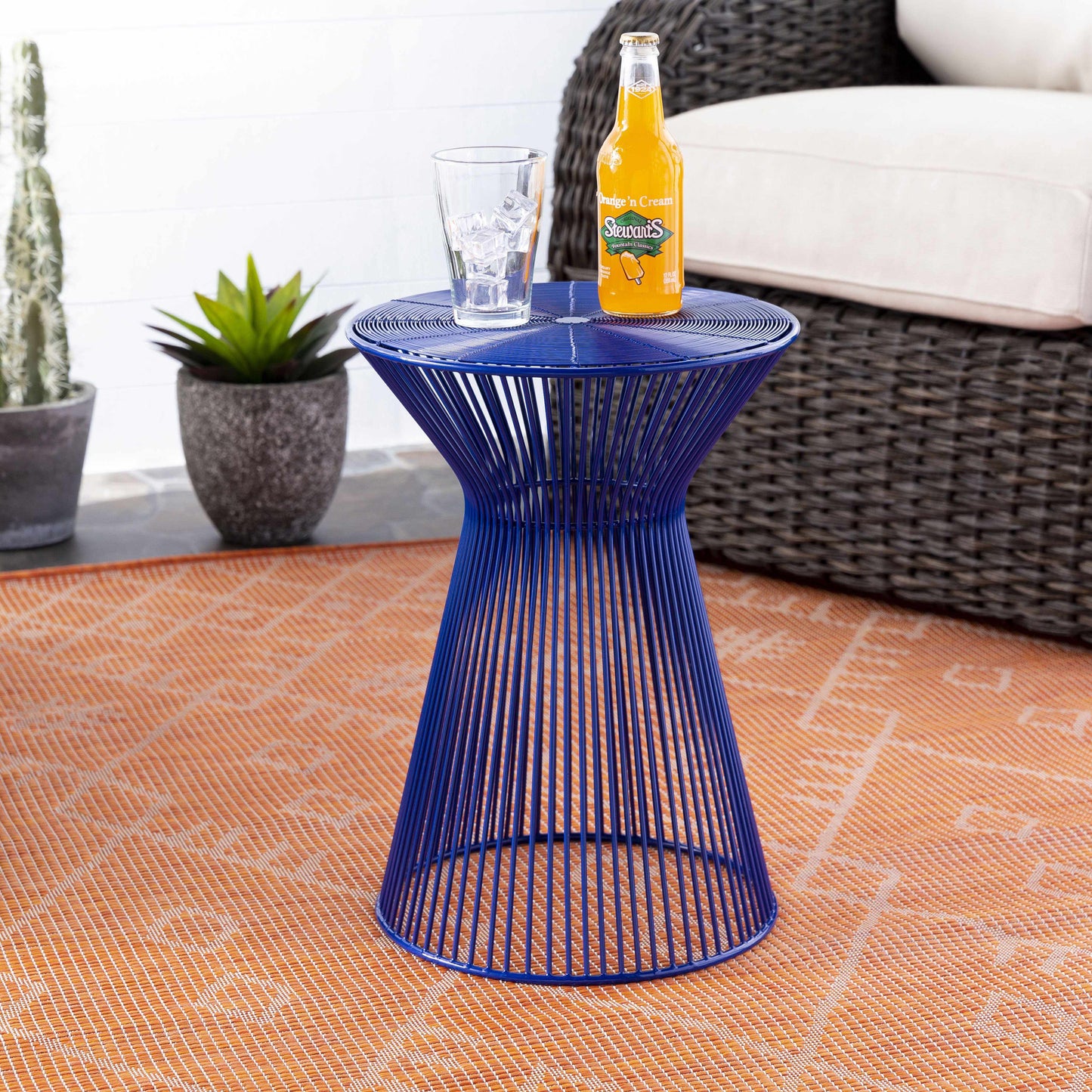 Tiefgraben Dark Blue End Table