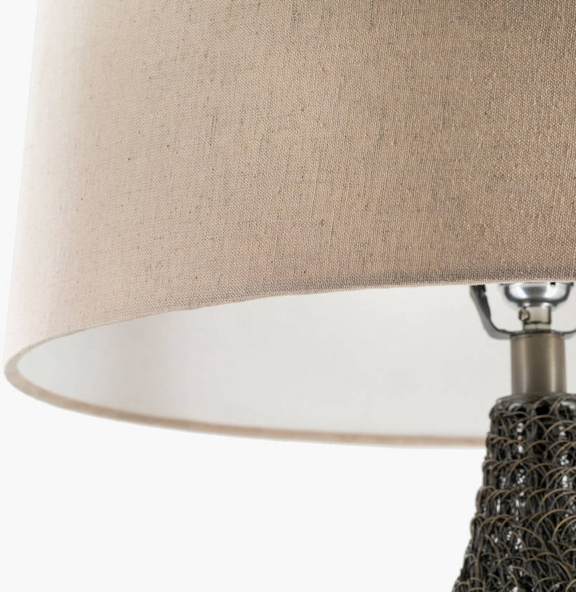 Cerrik Traditional Table Lamp