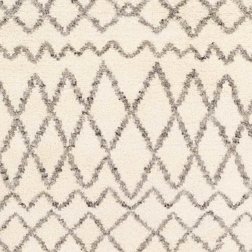 Mavis Global Cream Area Rug – qorux