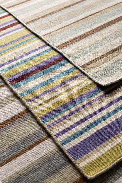 Chuathbaluk Modern Elephant Gray Area Rug