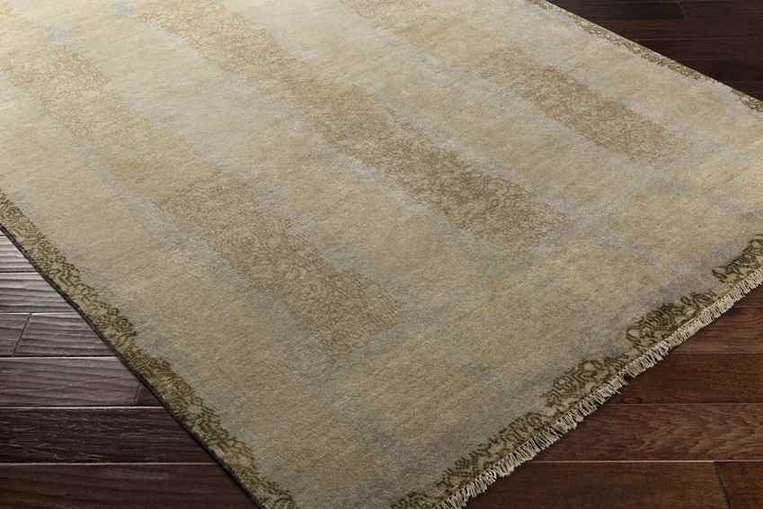 Cordova Traditional Ivory Area Rug
