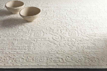 Narcisse Traditional Cream Area Rug