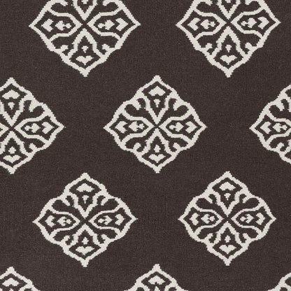 Sellingen Modern Chocolate/White Area Rug