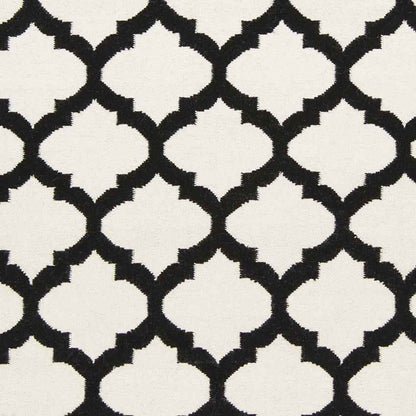 Wigton Cottage Ivory/Black Area Rug