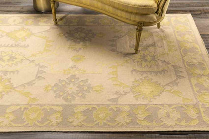 Hull Global Beige Area Rug