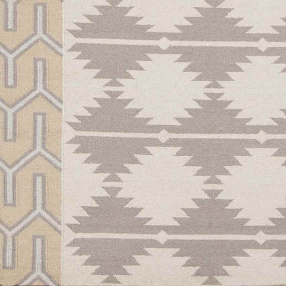 Hunter Global Ivory Area Rug