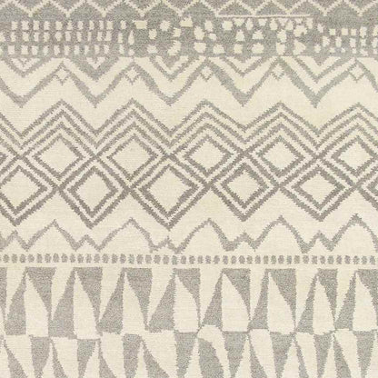 Kellyton Global Beige/Light Gray Area Rug