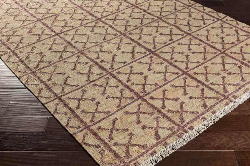 Treviso Cottage Beige/Magenta Area Rug