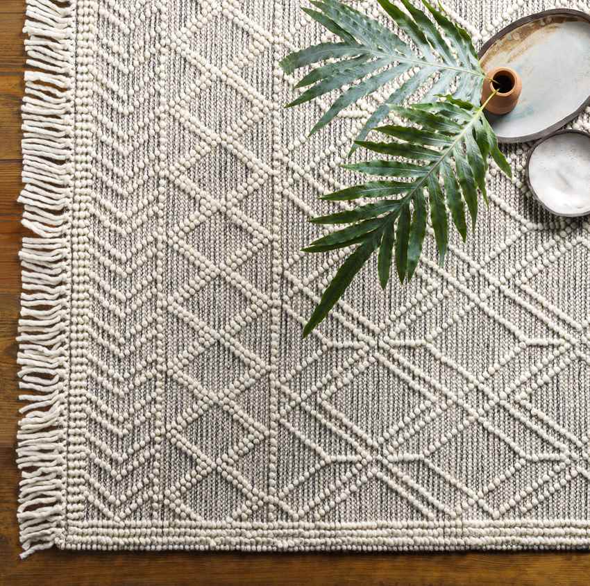 Staveley Cottage Ivory Area Rug