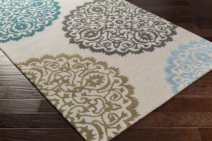 Zieuwent Cottage Light Gray Area Rug