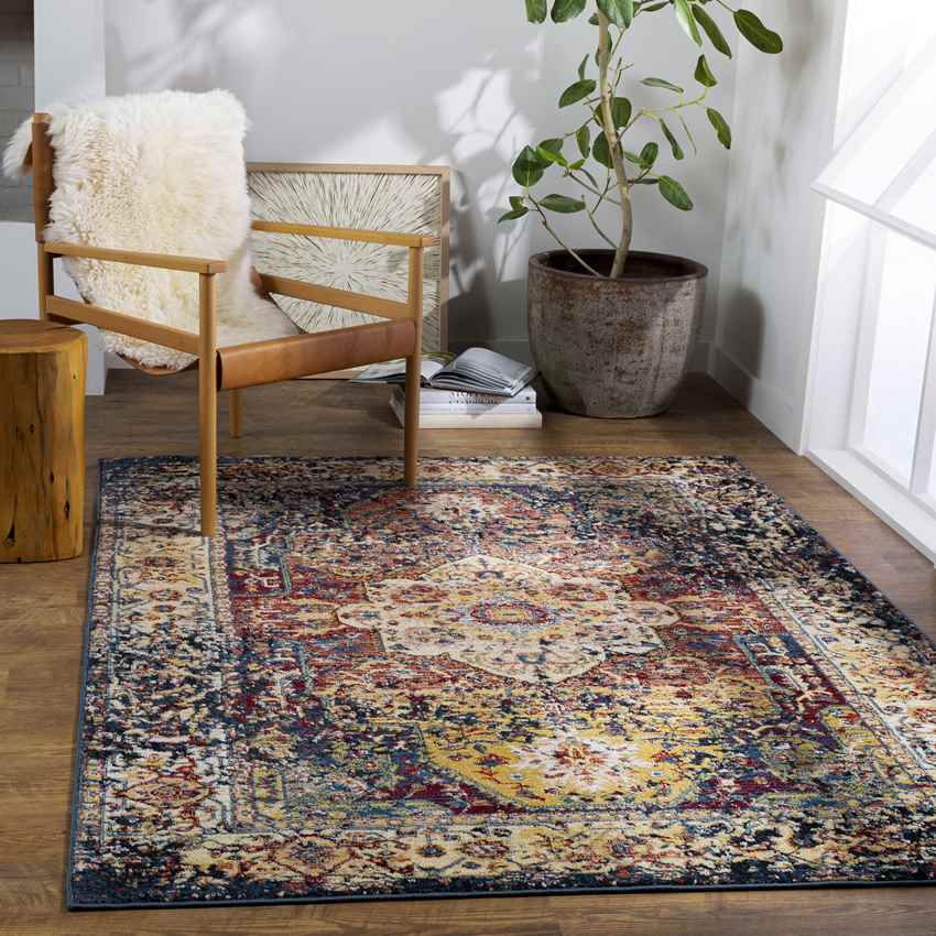 Driehoek Traditional Dark Red Area Rug