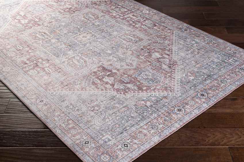 Maasdriel Traditional Rose Area Rug