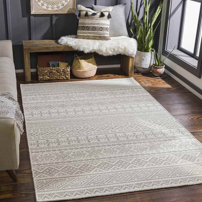 Spring Grove Global Cream Area Rug