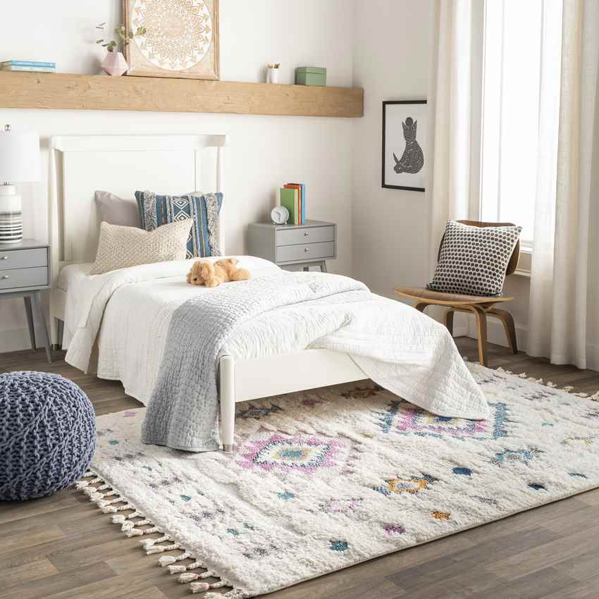 Swaledale Global Ivory Area Rug