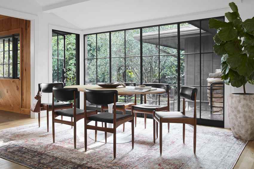 Gladbrook Traditional Rust Washable Area Rug