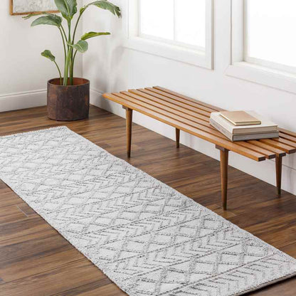 Genagra Global Ivory/Light Gray Area Rug