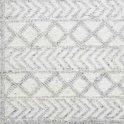 Genagra Global Ivory/Light Gray Area Rug