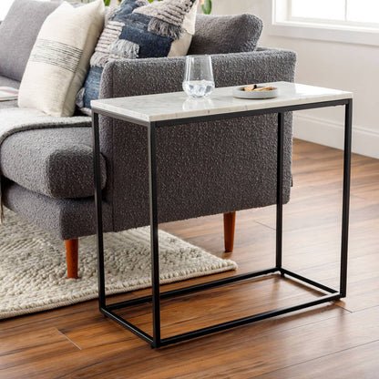 Teuva White End Table