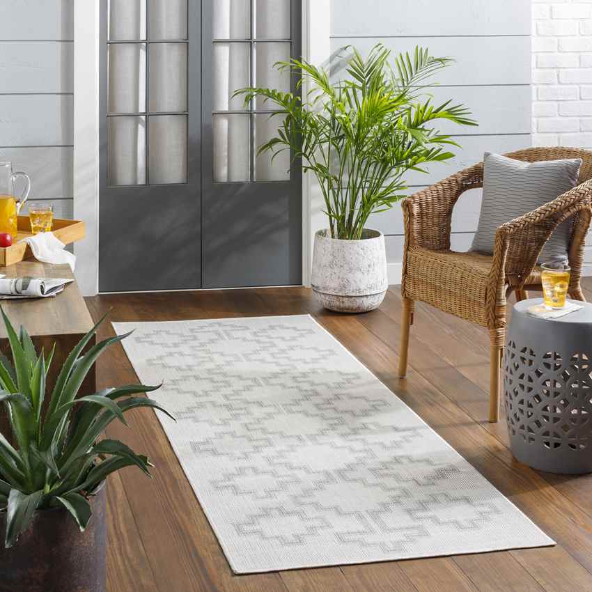 Tarkio Global Light Gray/Beige Area Rug