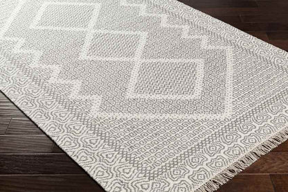 Nishnabotny Cottage Light Gray Area Rug