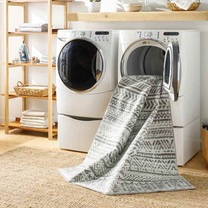 Katryna Global Ivory/Slate Gray Washable Area Rug