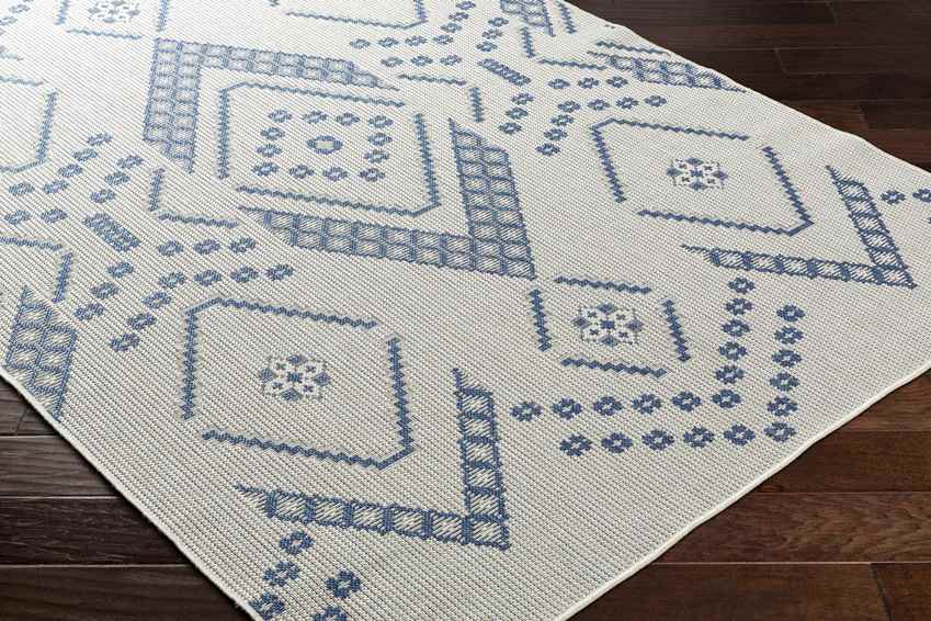 Tana Global Navy/Ivory Area Rug