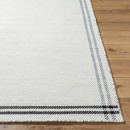 Janmichael Cottage Light Silver/Black Area Rug
