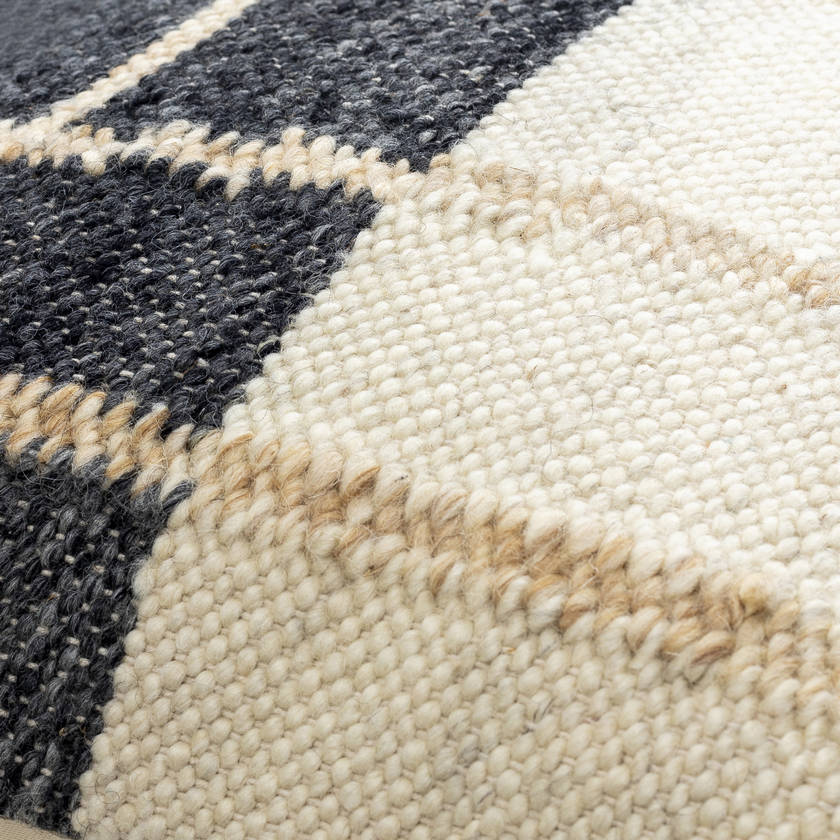Hunsel Beige/Black Pillow Cover
