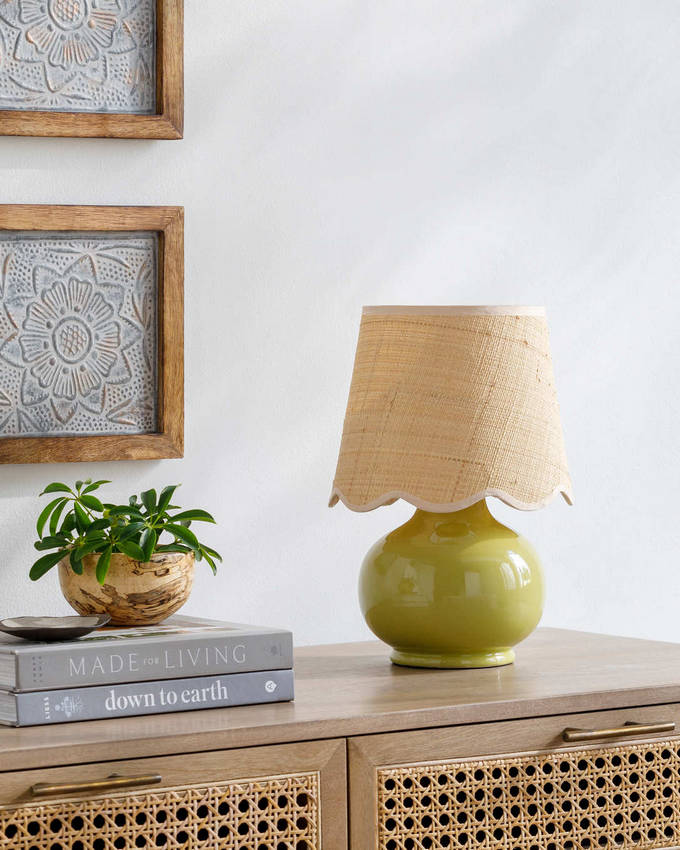 Kolleen Cottage Green Table Lamp