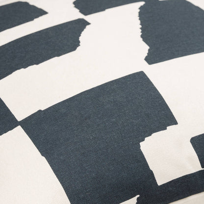 Chazz White/Black Pillow Cover