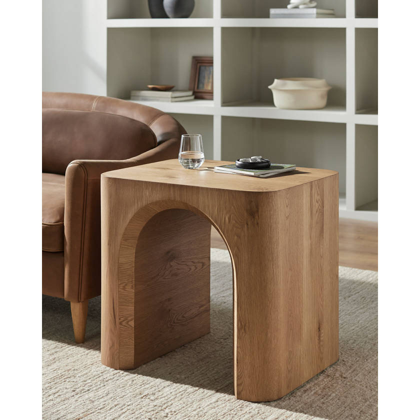Shineka Brown End Table