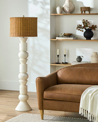 Avrohom Cottage White Table Lamp