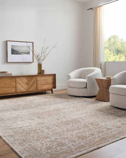 Cassy Traditional Cream/Tan Area Rug