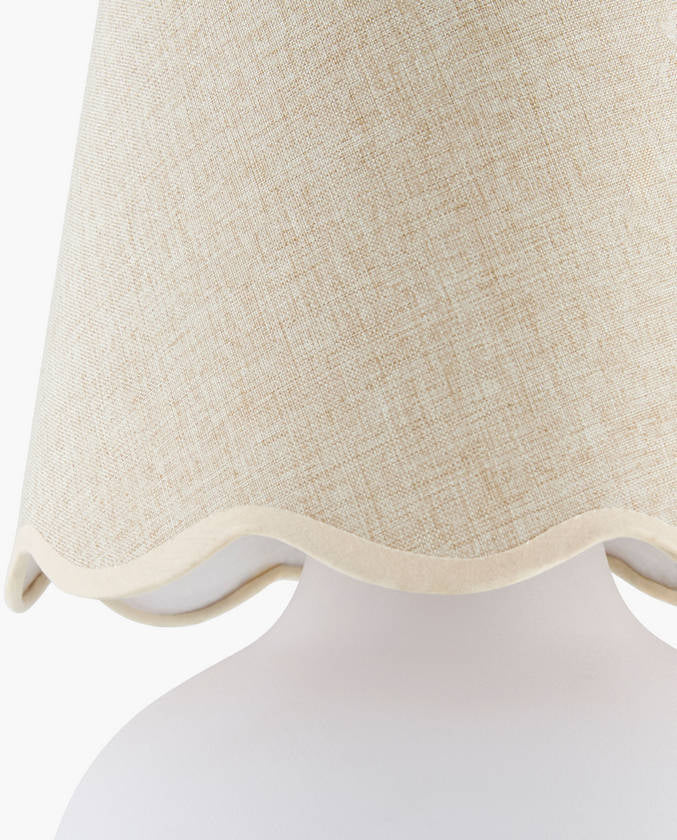 Kolleen Cottage Beige/White Table Lamp