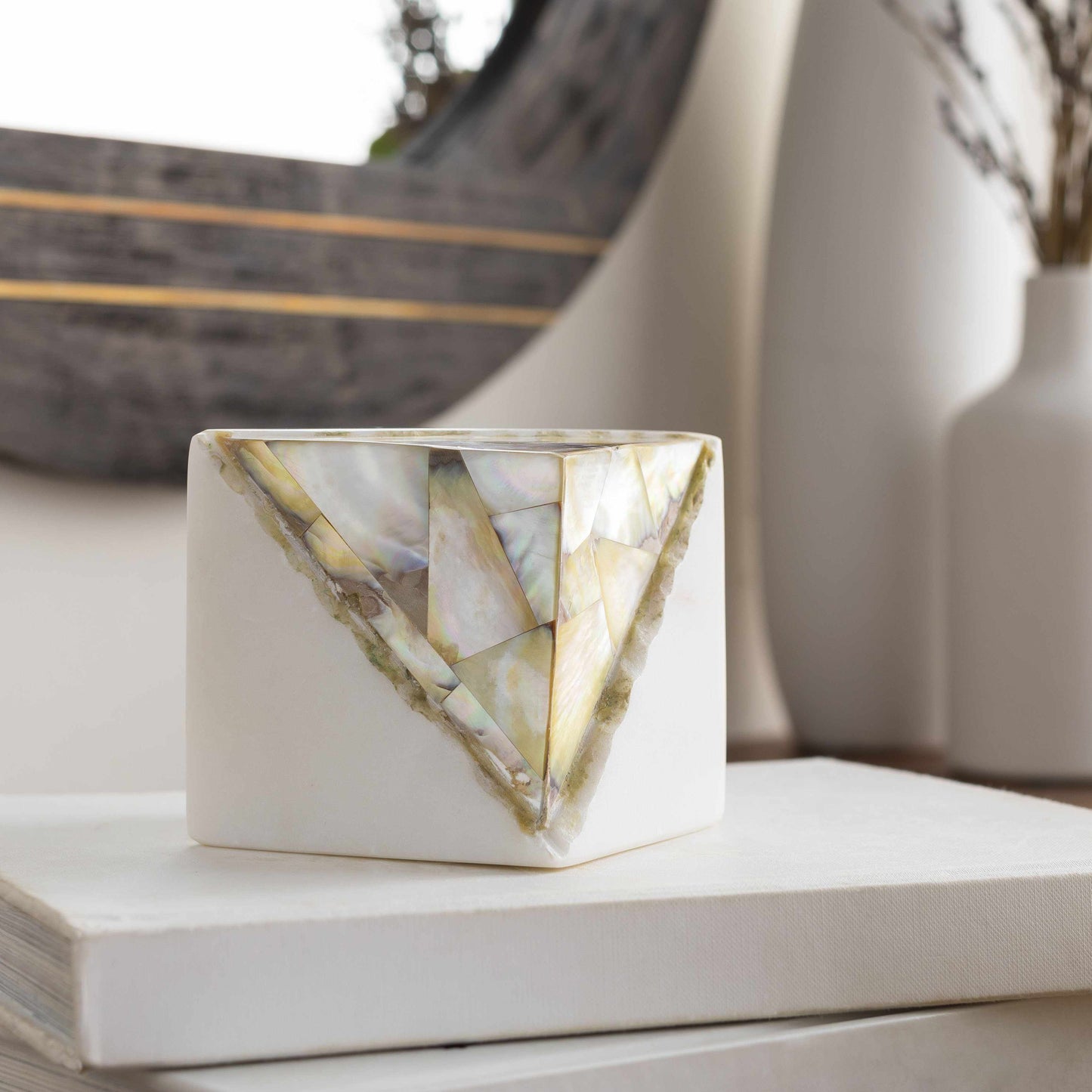 Knin White Decorative Sculpture