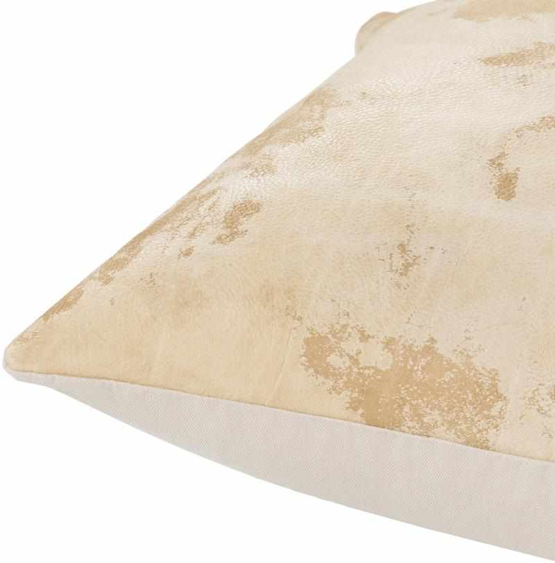 Maaidijk Butter Pillow Cover