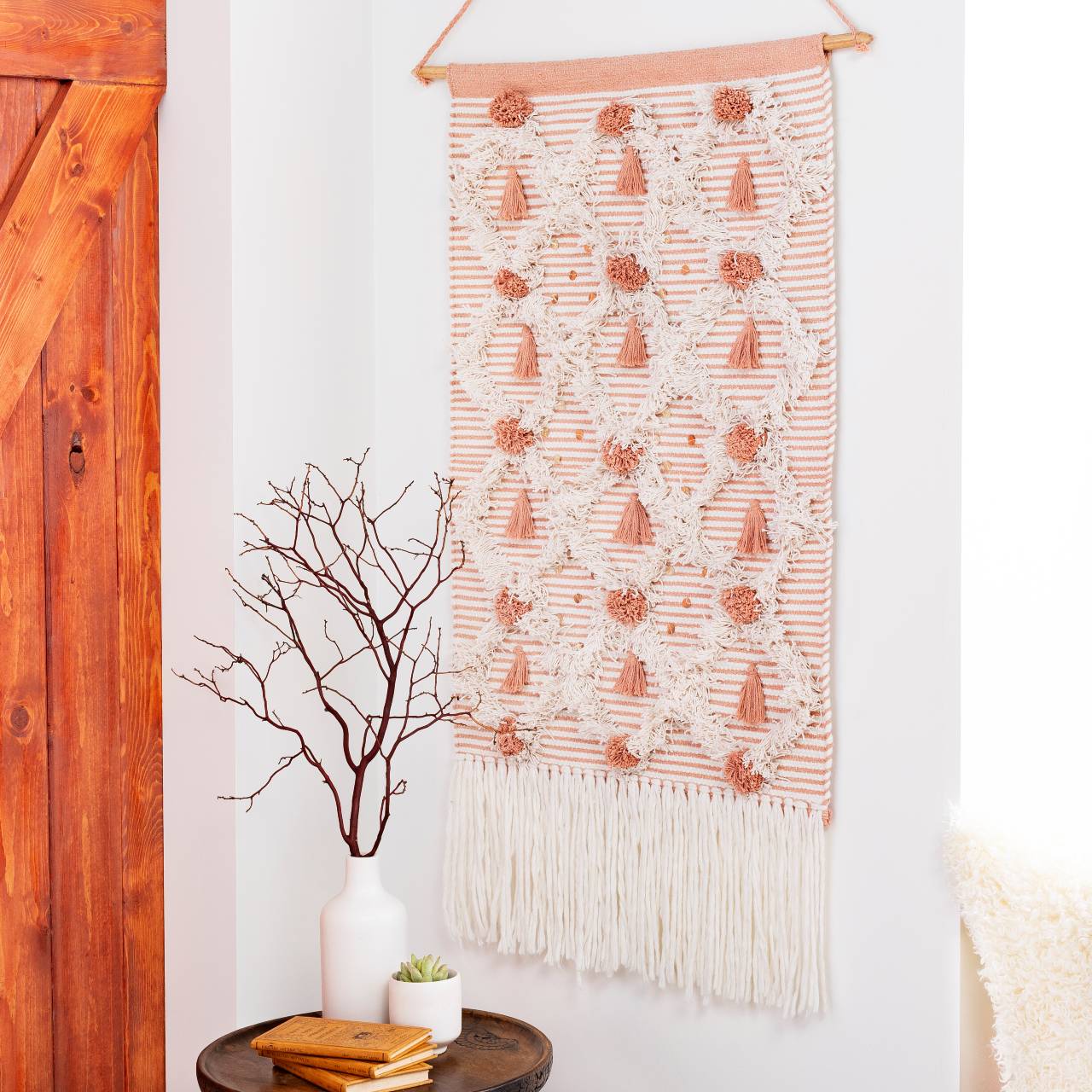 Unterweitersdorf White Wall Hanging